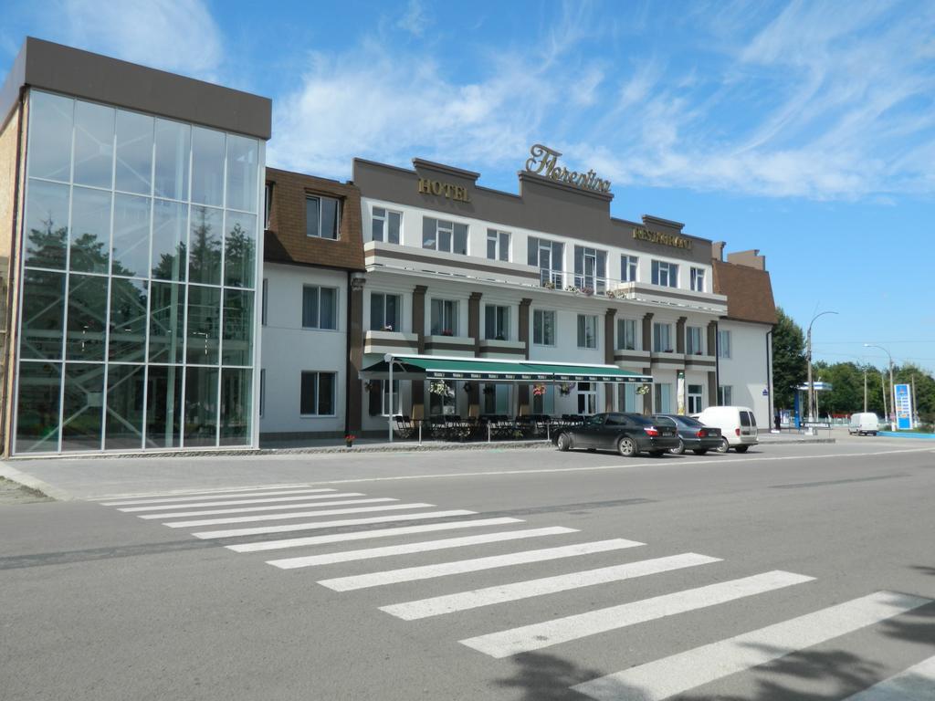 Florentina Hotel Edinet Екстериор снимка